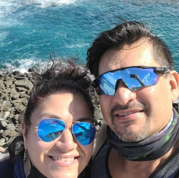 Meet your Posher, Lisa - Picture 1 of 1